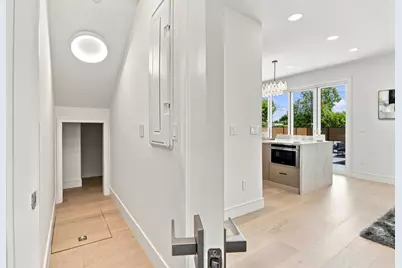 598 Madrone Ave, Sunnyvale, CA 94085 - Photo 43
