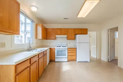271 Foam St, Monterey, CA 93940 - Photo 15