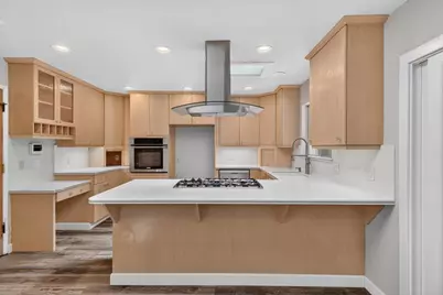 654 La Mesa Dr, Salinas, CA 93901 - Photo 5