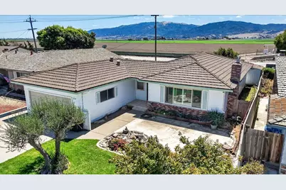 654 La Mesa Dr, Salinas, CA 93901 - Photo 1
