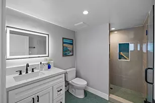 542 Lighthouse Ave 210, Pacific Grove, CA 93950 - Photo 25