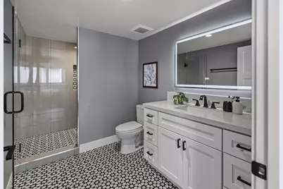 542 Lighthouse Ave 210, Pacific Grove, CA 93950 - Photo 23