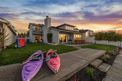 541 Trinidad Ln, Foster City, CA 94404 - Photo 3