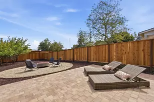 875 Vista Dr, Redwood City, CA 94062 - Photo 47