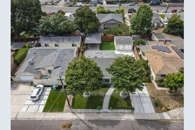 2082 Randolph Dr, San Jose, CA 95128 - Photo 49