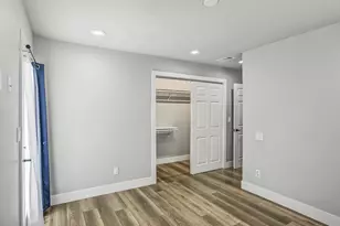 2082 Randolph Dr, San Jose, CA 95128 - Photo 17