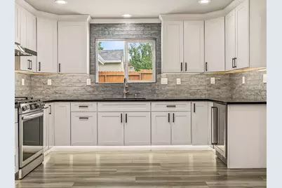 2082 Randolph Dr, San Jose, CA 95128 - Photo 13