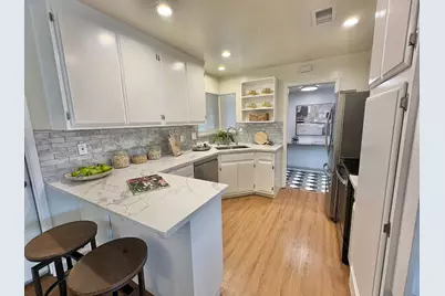 2803 Ivywood Ct, San Jose, CA 95121 - Photo 3