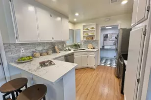 2803 Ivywood Ct, San Jose, CA 95121 - Photo 3