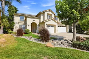 1995 Serene Dr, Hollister, CA 95023 - Photo 3