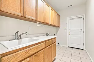 1995 Serene Dr, Hollister, CA 95023 - Photo 25