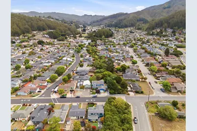 1384 Peralta Rd, Pacifica, CA 94044 - Photo 39
