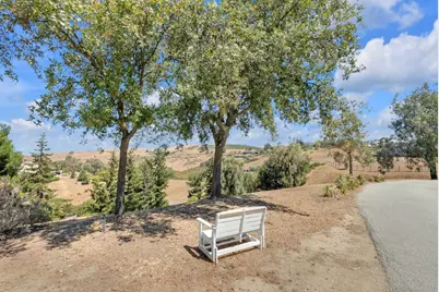 3020 Three Springs Rd, San Jose, CA 95140 - Photo 57