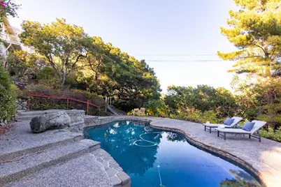 1548 Kingswood Dr, Hillsborough, CA 94010 - Photo 91