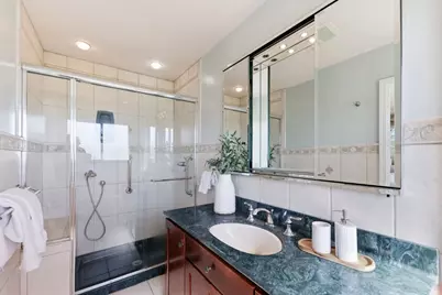 1548 Kingswood Dr, Hillsborough, CA 94010 - Photo 57
