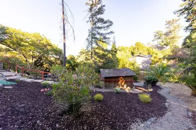 1548 Kingswood Dr, Hillsborough, CA 94010 - Photo 97