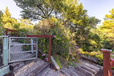 1548 Kingswood Dr, Hillsborough, CA 94010 - Photo 87