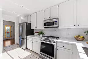1548 Kingswood Dr, Hillsborough, CA 94010 - Photo 43