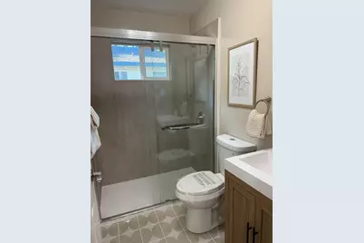 2365 Foothill Rd 4, Pleasanton, CA 94588 - Photo 9