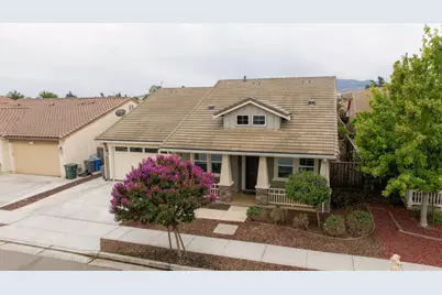 1225 Steinbeck Dr, Hollister, CA 95023 - Photo 1