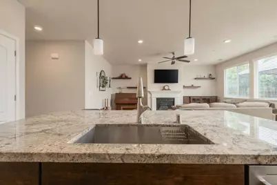 1225 Steinbeck Dr, Hollister, CA 95023 - Photo 41