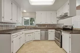 924 San Vincente Ave, Salinas, CA 93901 - Photo 9