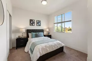 539 Walker Dr, Mountain View, CA 94043 - Photo 17