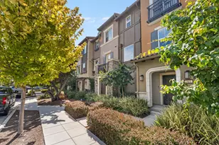 539 Walker Dr, Mountain View, CA 94043 - Photo 25