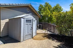 653 Red Cloud Rd, Paso Robles, CA 93446 - Photo 35