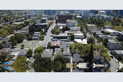 139 E Julian St, San Jose, CA 95112 - Photo 13