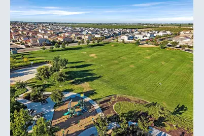 1367 Tannehill Dr, Manteca, CA 95337 - Photo 57