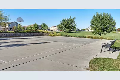 1367 Tannehill Dr, Manteca, CA 95337 - Photo 61