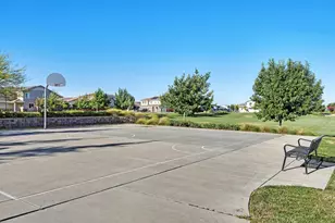 1367 Tannehill Dr, Manteca, CA 95337 - Photo 61
