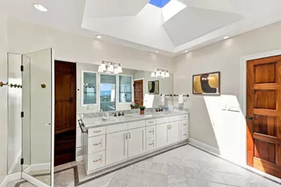 150 New Place Rd, Hillsborough, CA 94010 - Photo 51