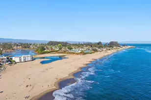 22130 E Cliff Dr 2D, Santa Cruz, CA 95062 - Photo 13