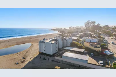 22130 E Cliff Dr 2D, Santa Cruz, CA 95062 - Photo 3