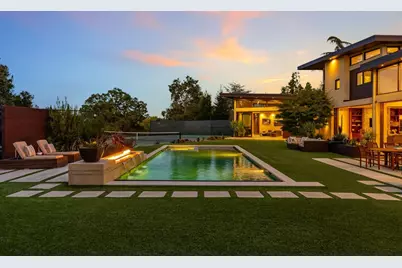 12271 Hilltop Dr, Los Altos Hills, CA 94024 - Photo 77