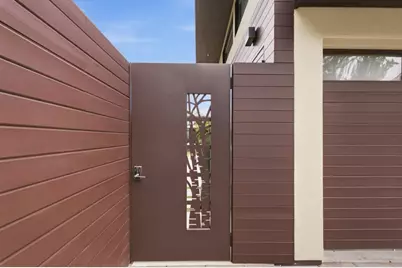 12271 Hilltop Dr, Los Altos Hills, CA 94024 - Photo 51