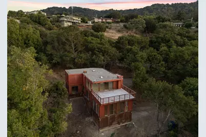 11490 Summit Wood Rd, Los Altos Hills, CA 94022 - Photo 23