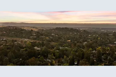 11490 Summit Wood Rd, Los Altos Hills, CA 94022 - Photo 25