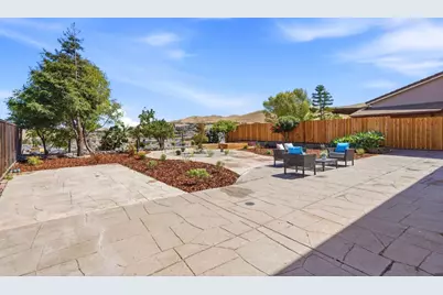 1038 Santa Lucia Dr, Pittsburg, CA 94565 - Photo 51