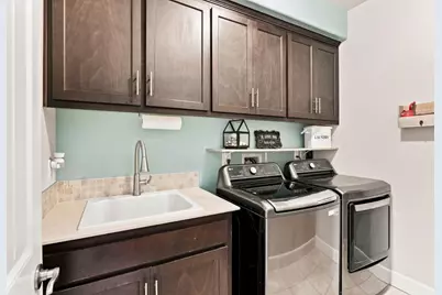 911 Trinity Dr, Hollister, CA 95023 - Photo 37