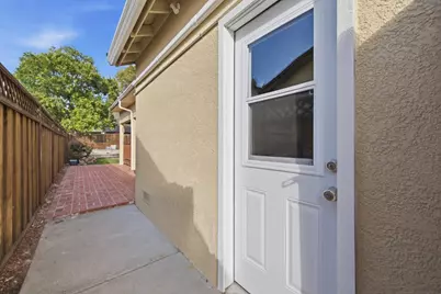 1280 Turrett Dr, San Jose, CA 95131 - Photo 41