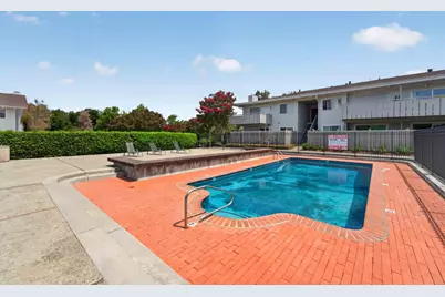 255 S Rengstorff Ave 42, Mountain View, CA 94040 - Photo 23