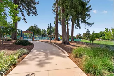 255 S Rengstorff Ave 42, Mountain View, CA 94040 - Photo 27