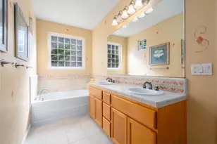 1638 E San Antonio St, San Jose, CA 95116 - Photo 17