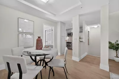 379 Dunsmuir Ter 3, Sunnyvale, CA 94085 - Photo 5