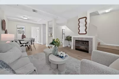 379 Dunsmuir Ter 3, Sunnyvale, CA 94085 - Photo 3