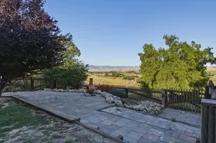 375 Hitch, Hollister, CA 95023 - Photo 43