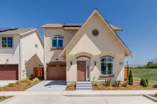 1112 Emersyn St, Hollister, CA 95023 - Photo 1